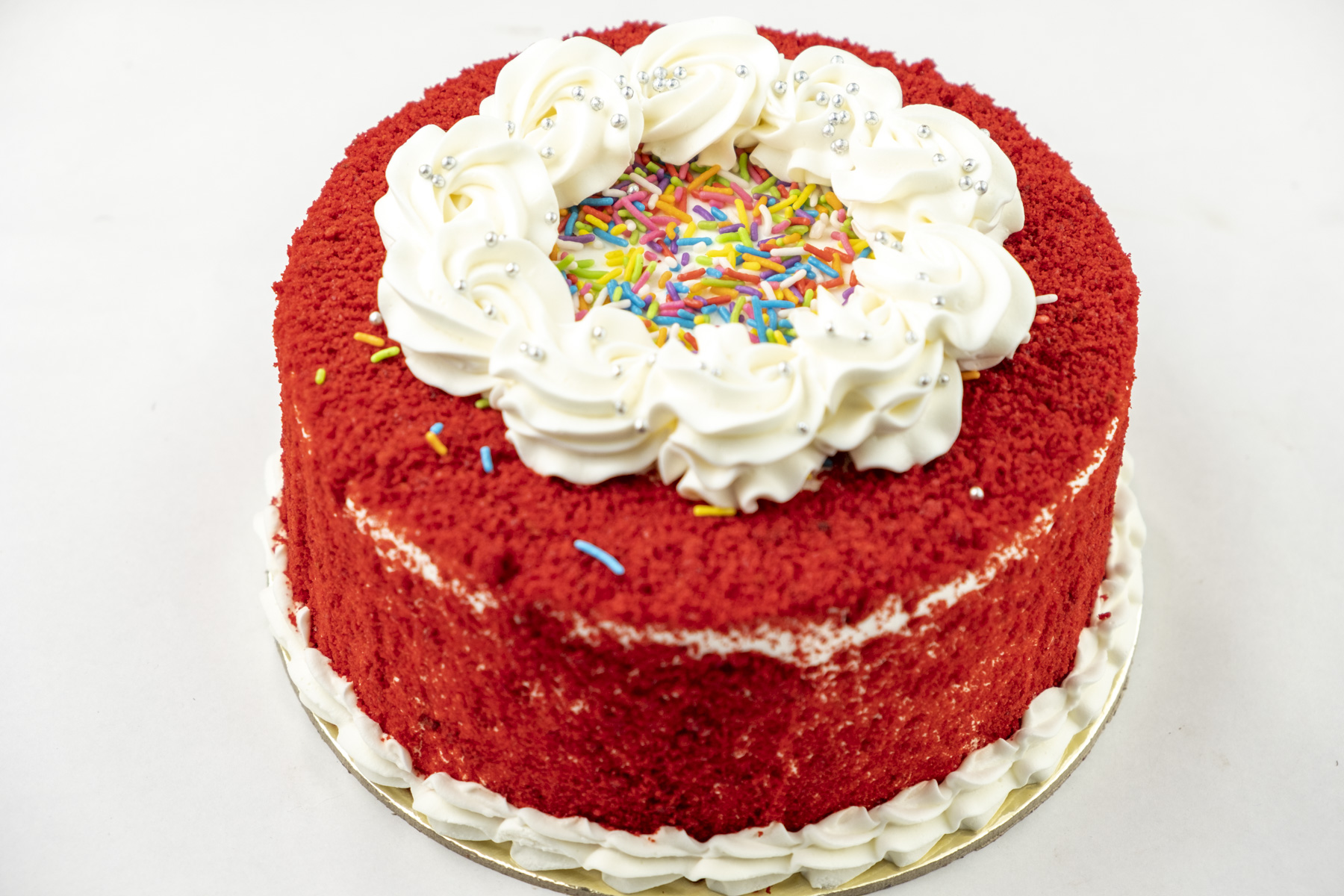 RED VELVET CHESSE CREAM CAKE